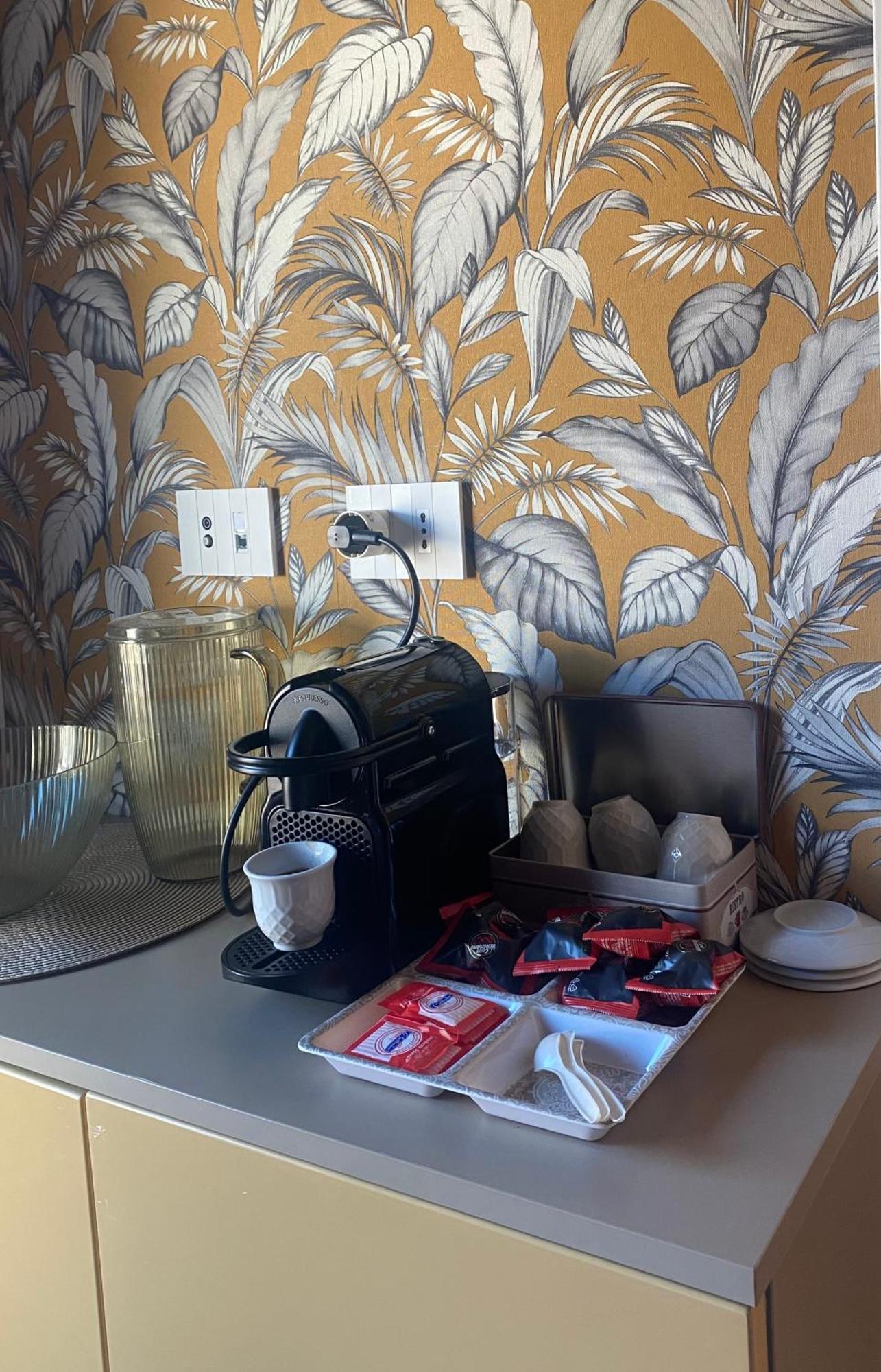 Casa Raffaela Hotel Marina Di Pisa Eksteriør billede